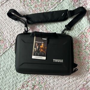 Thule Sweden 13” MacBook Pro/Air Case (New with Tags)